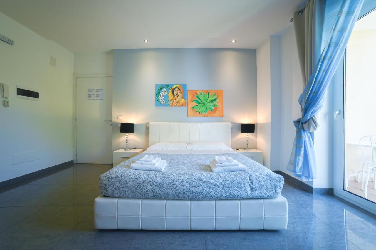 Palazzo Leo Suite And Apartment Lecce Exterior foto