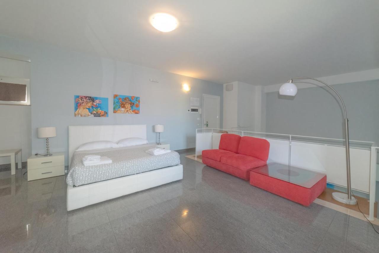 Palazzo Leo Suite And Apartment Lecce Exterior foto