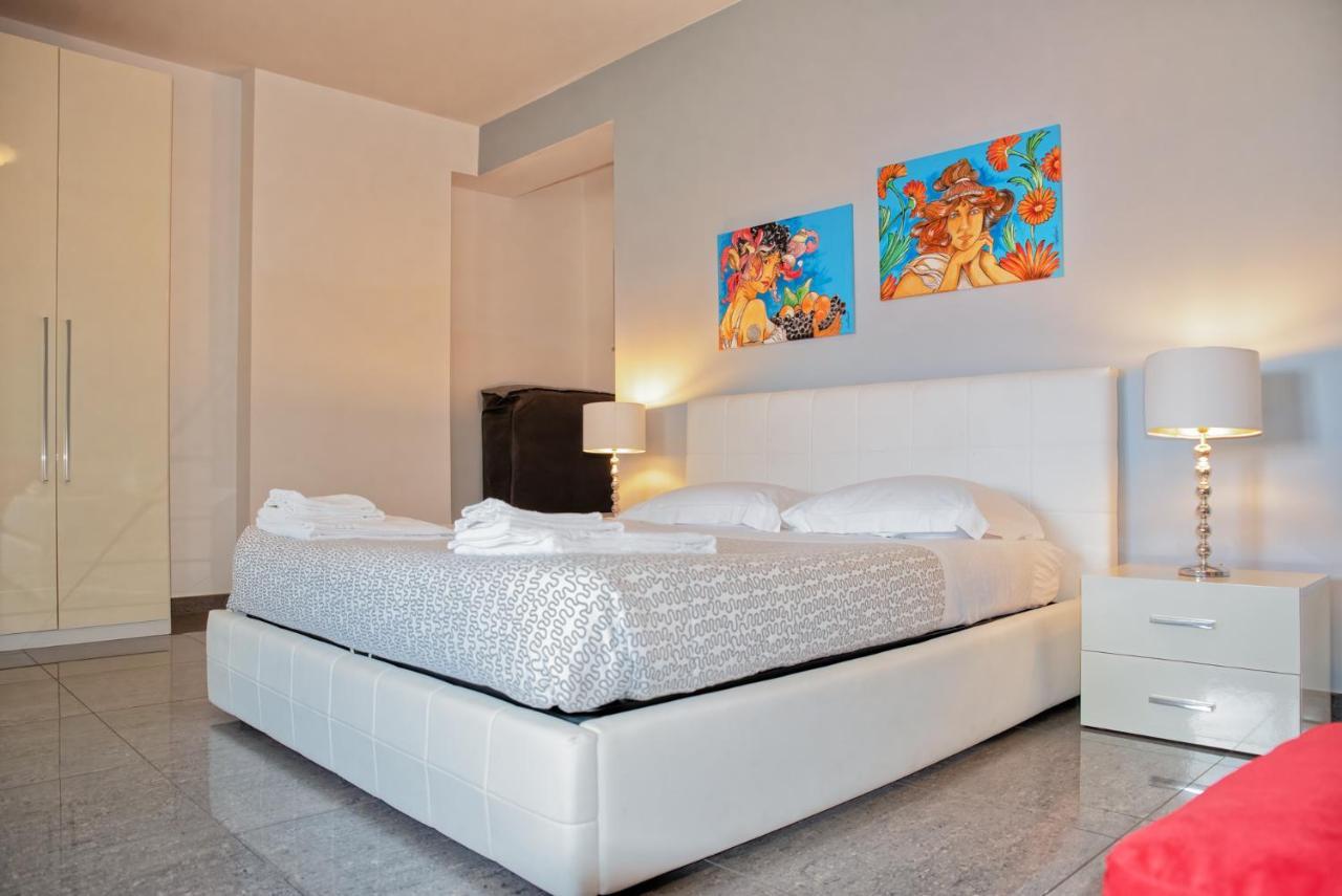 Palazzo Leo Suite And Apartment Lecce Exterior foto